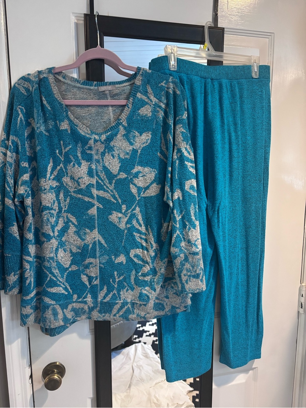 Habitat Women’s Teal Floral Lounge Set - Cozy Two-Pieces
